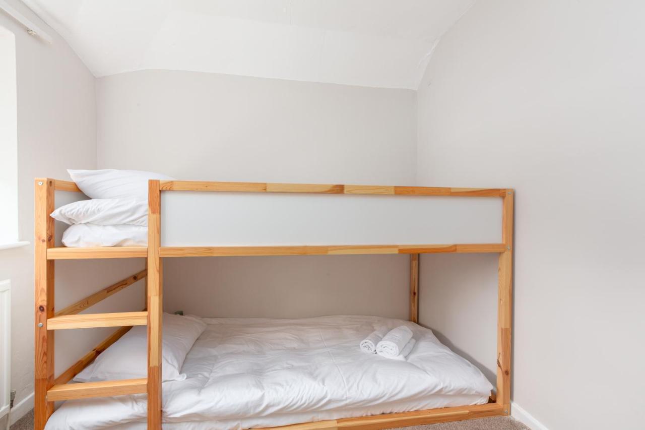 Charles Alexander Short Stay - Moorway House 풀톤르필드 외부 사진